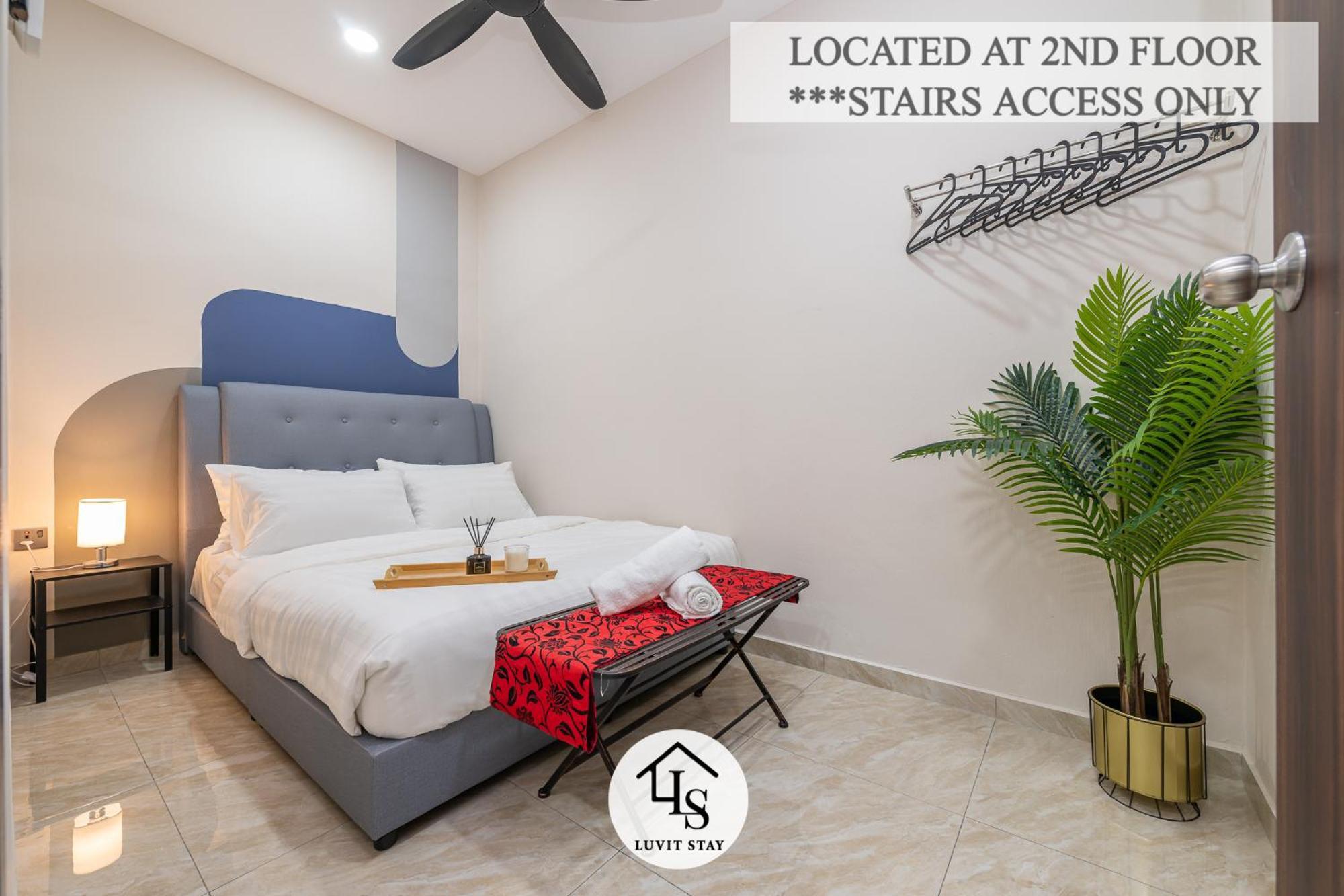 9 Mins To Tambun-5-10pax Cozy 2nd Floor Ipoh